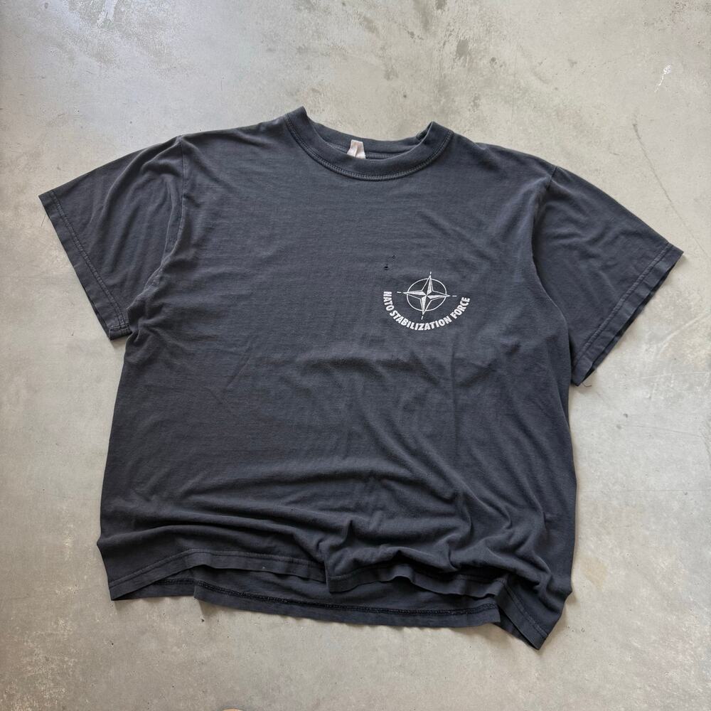 Vintage 90’s NATO Mines Don’t Care Military Obscure Retro Rare T-shirt Size L